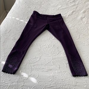 Women’s lululemon yoga pants